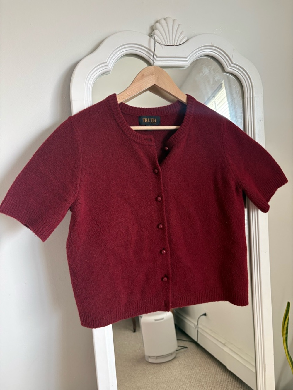 Truth Wine Red Short-Sleeve Button Cardigan